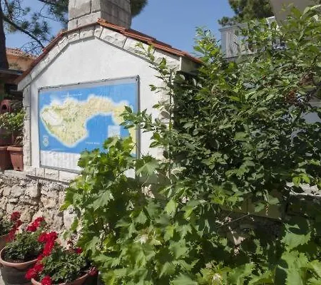In With Terrace, Air Conditioning, Wi-fi, Washing Machine Apartamento *